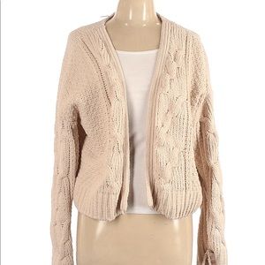 Moon & Madison cream cardigan